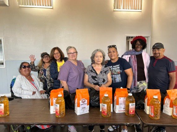 Food Distribution volunteers
